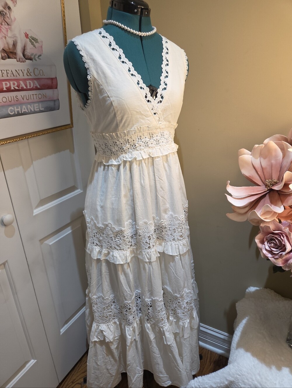 Nwt Medium Endelss Sumer Sleeveless White Lace-Trim V-Neck Maxi Dress $230 - Picture 10 of 16